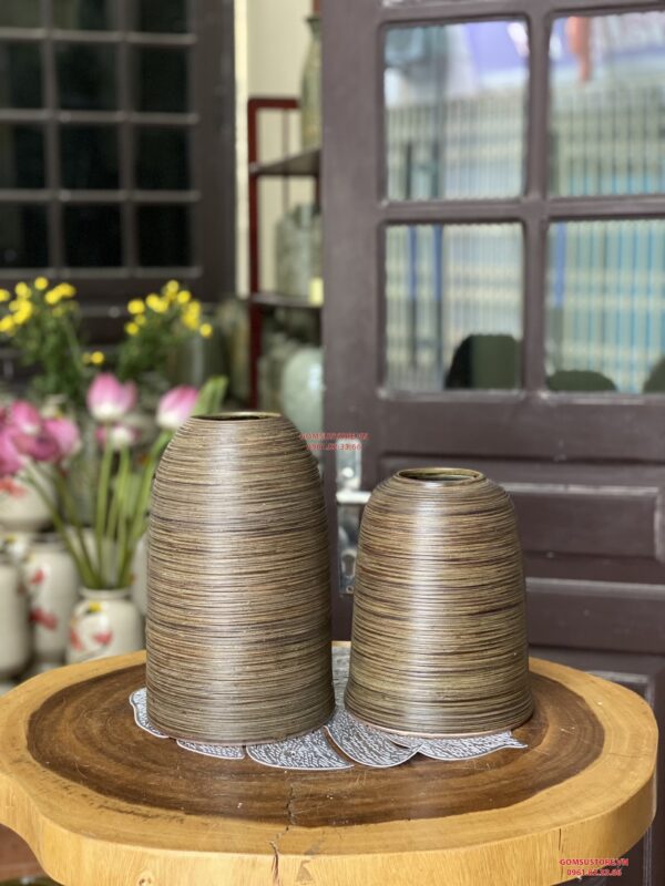 Bình hoa Bát Tràng dáng chuông